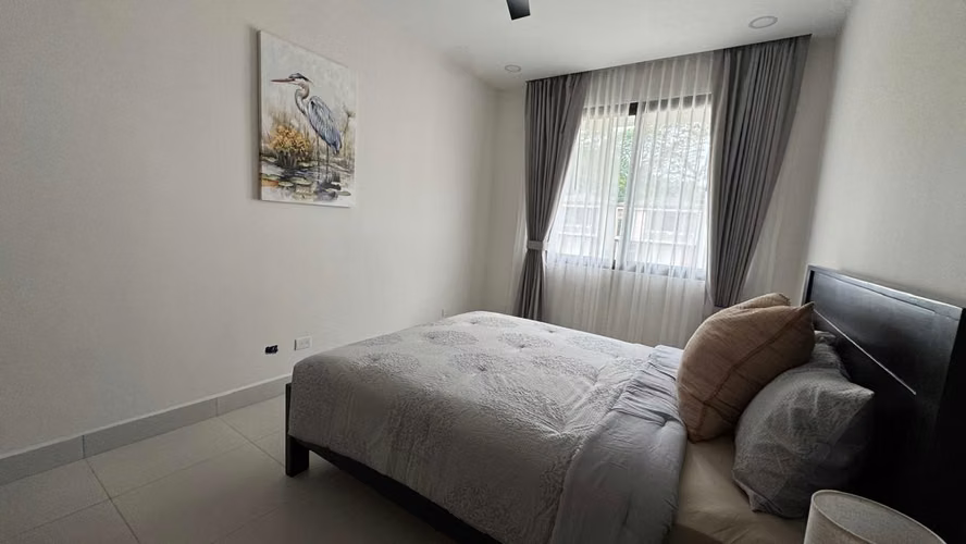 Casa Nueva Amueblada con piscina en Condominio Sol de Praia, Jacó, Puntarenas