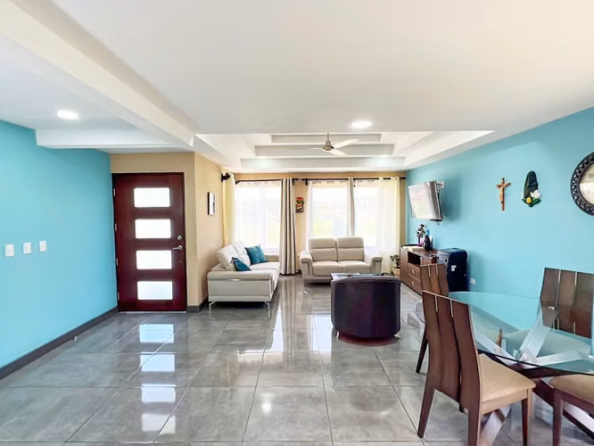 Venta de casa en condominio pensado para la vida en familia - Imagen 4