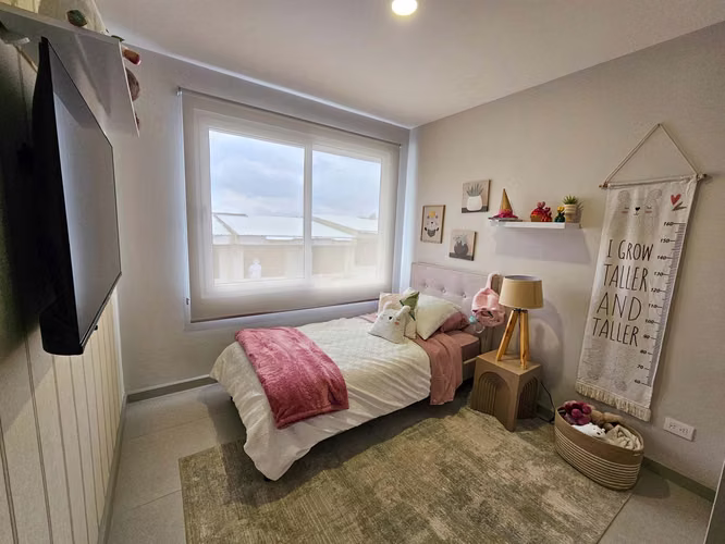 Venta de casa de 2 niveles en la Ribera