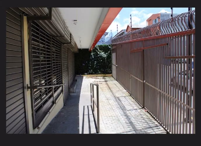 Venta de amplio local comercial en San José Centro - Imagen 2