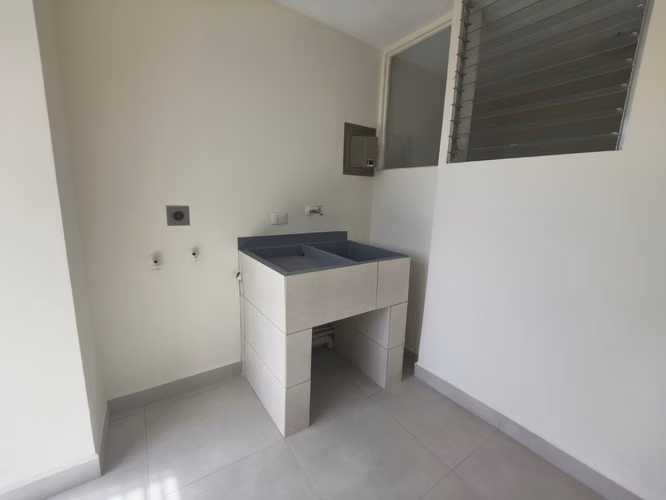 ALQUILER APARTAMENTO $ 2.300 SAN RAFAEL DE ESCAZU - Imagen 9
