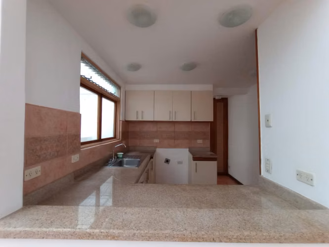 Se alquila hermoso apartamento en Pinares - Imagen 5