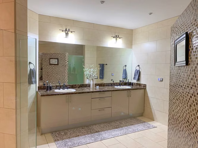 CASA DE 450 M2 DE UNA PLANTA CON 1.875 M2 DE LOTE EN SANTA ANA PIEDADES - Imagen 18