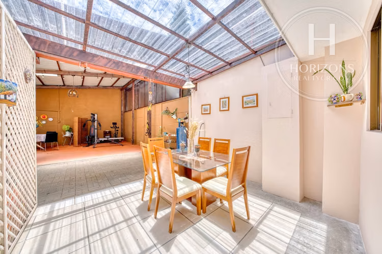 Casa en Venta en Residencial Bosques de Catalán en Granadilla NJA1388DM
