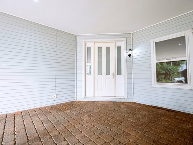 Venta de Amplia Casa en Escazú Trejos Montealegre