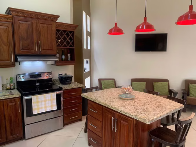 Venta de Casa de Lujo en San Rafael de Heredia