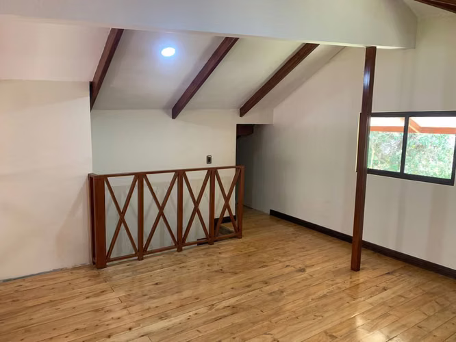 Venta de Casa de Lujo en San Rafael de Heredia