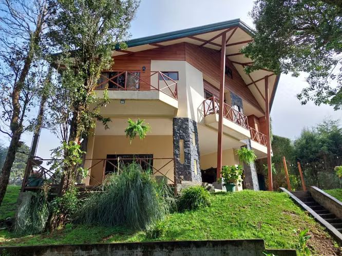 Venta de Casa de Lujo en San Rafael de Heredia