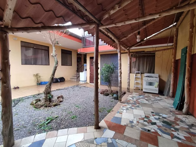 Casa en venta en el centro de San Antonio de Coronado #25-1100 GS - Imagen 7