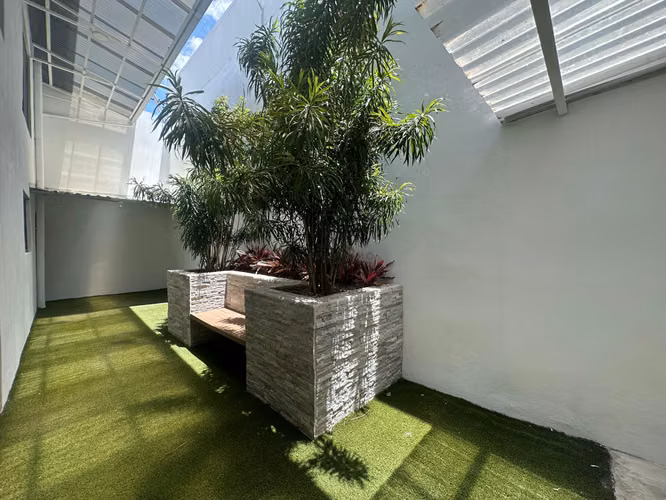 Casa Remodelada en Balcones de la Ribera | 4 Hab | 3.5 Baños | Lote Amplio | $365.000 - Imagen 9