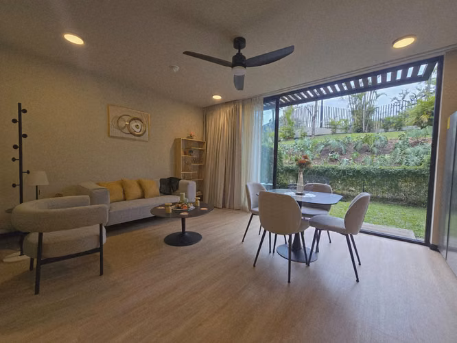 BBE-Liv, S. Ana centro, full amueblado, bello-lujoso-amplio 65 m2, 1 hab, 1.5 baños, terraza-patio. - Imagen 7