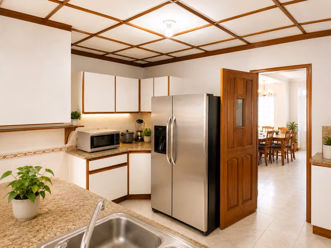 Venta de Casa Esquinera en Venta | Barrio Geroma, San José