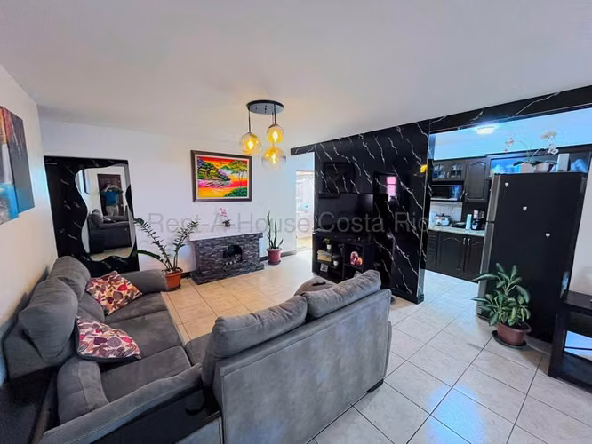 Venta casa un nivel PRECIO POR DEBAJO de AVALUO, Guadalupe - Imagen 2
