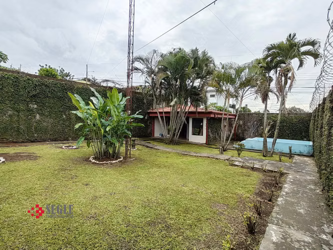 Casa de una planta con uso mixto, Santa Barbara de Heredia. - Imagen 5