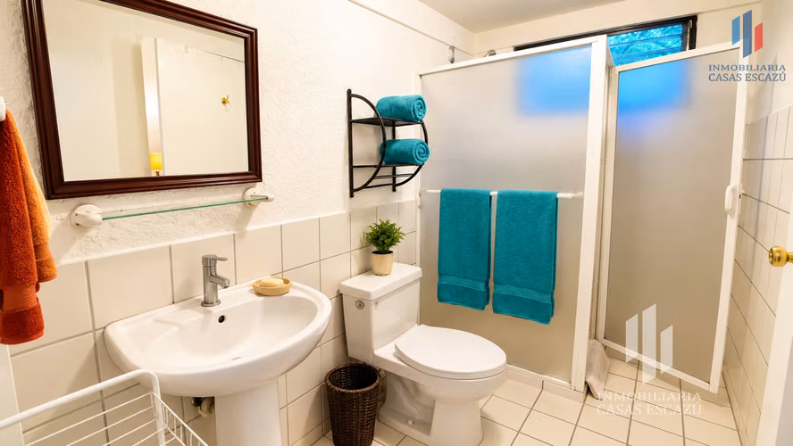 Apartamento Amueblado en condominio, San Rafael de Escazú
