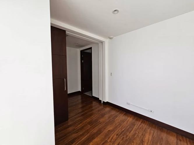 Apartamento de Lujo en Venta – Condominio Central Park, Escazú - Imagen 14