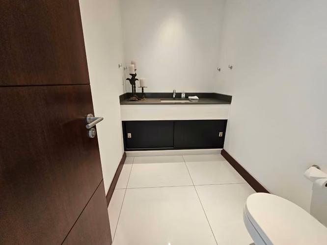 Apartamento de Lujo en Venta – Condominio Central Park, Escazú - Imagen 10