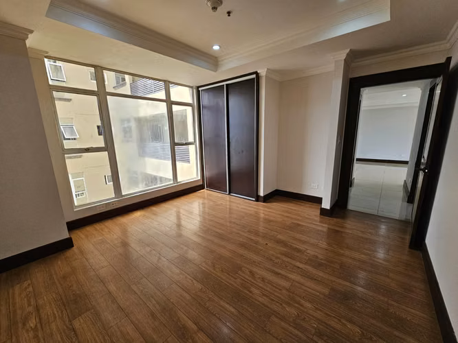 Sabana Sur, hermoso-lujoso-muy amplio 123m2, 2 hab p/cama King, 2 baños, vista espectacu. - Imagen 12