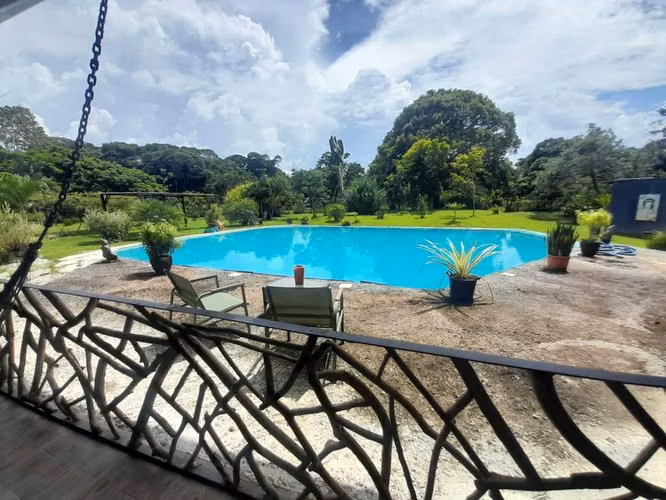 Preciosa propiedad de una hectarea en Venta Talamanca Limon