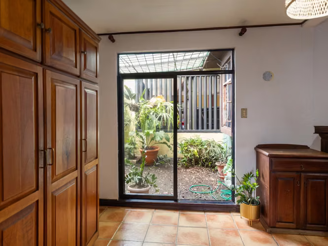 VENTA DE CASA GRANDE, LA LILLIANA, EN SAN FCO DE HEREDIA - Imagen 4
