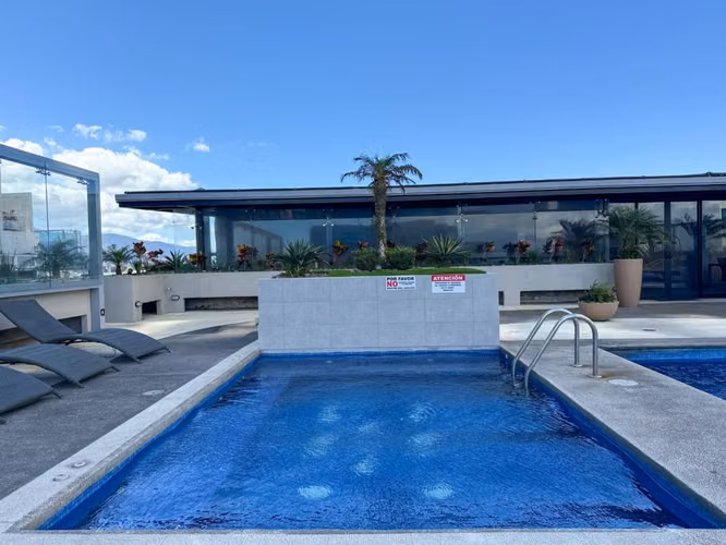 Se Alquila Apartamento en Torres de Paseo Colón con Amplio Balcón - Imagen 14