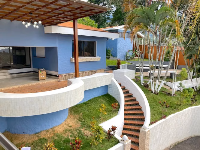 Casa de Lujo en Alquiler con Espectaculares Vistas en Bello Horizonte de Escazú - Imagen 14