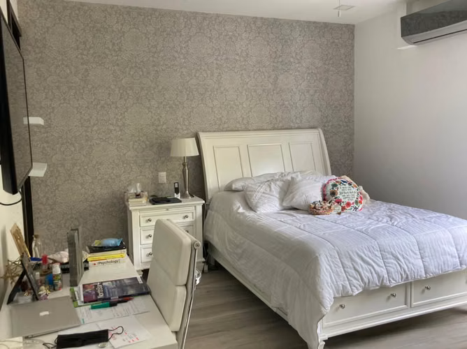 EXCLUSIVA RESIDENCIA EN POZOS DE SANTA ANA