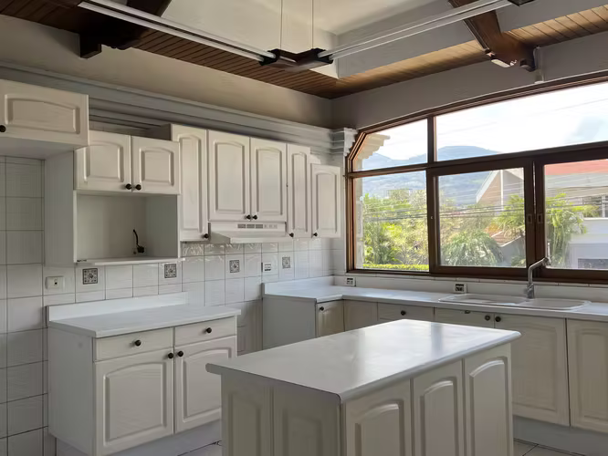 Venta de Casa independiente en Trejos Montealegre, Escazú - Imagen 12