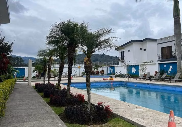 Venta de Casa en el Guarco el Tejar