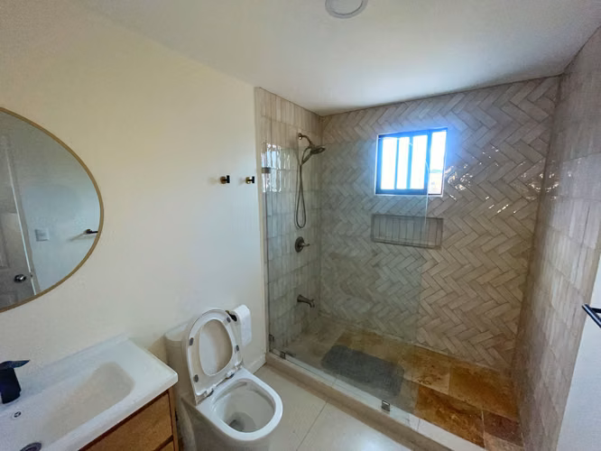 Casa de Dos Plantas en Venta en Condominio Exclusivo. P618 - Imagen 13