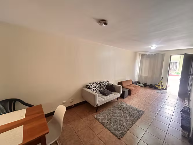 Venta de apartamento San Pedro Montes de Oca.