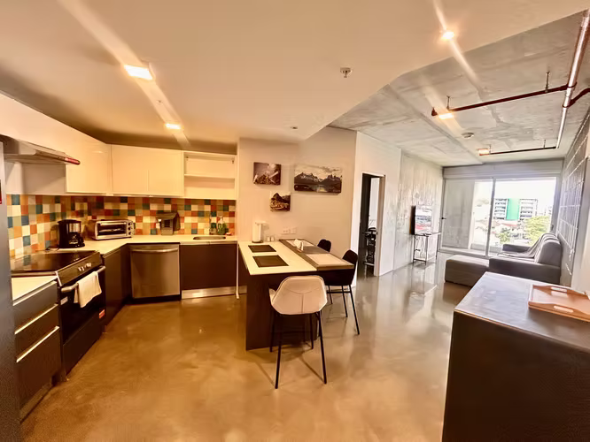 Alquiler o venta torre La Sabana. Moderna - Imagen 2
