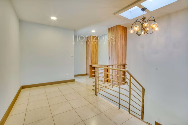 Se vende Casa con patio Condominio Valle Alto 3 Habitaciones Vista a NJA1302 - Imagen 5