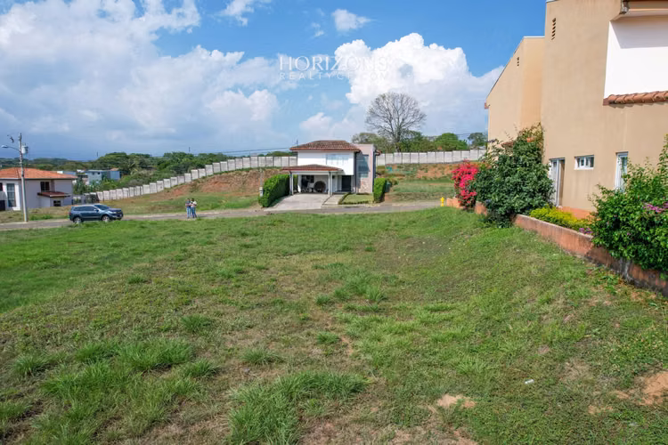Lote de 509m2 en Venta en Condominio de La Guácima Topografía plana y NJA1114 - Imagen 4