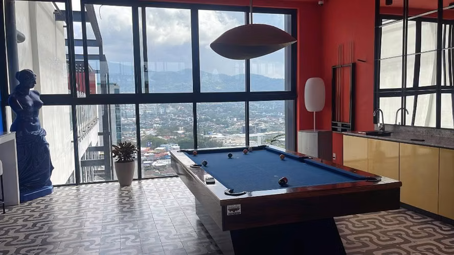 Gran oportunidad  Venta de apartamento Piso 21 en Sky Garden totalmente amueblado