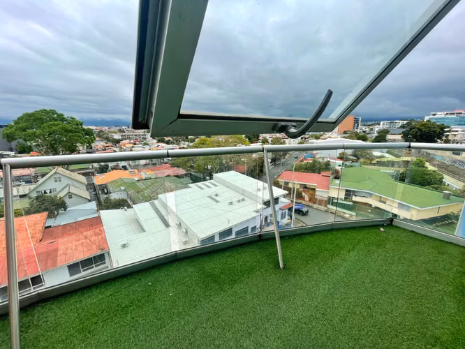 EDIFICIO COMERCIAL EN ALQUILER EN BARRIO ESCALANTE  – IDEAL PARA CLÍNICAS, UNIVERSIDADES, INSTITUCIONES Y CORPORATIVOS P619 - Imagen 17