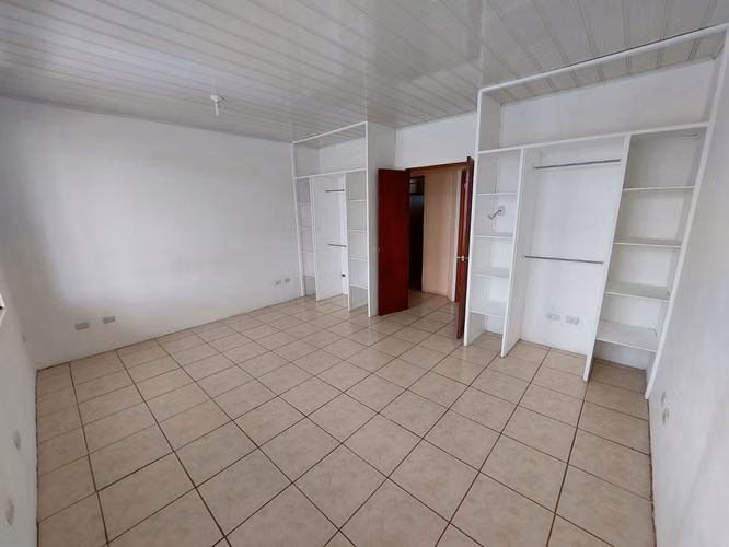 Alquiler Apartamento Segunda Planta, Dulce Nombre de Cartago.