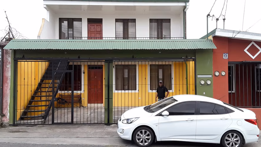 Alquiler Apartamento Segunda Planta, Dulce Nombre de Cartago.