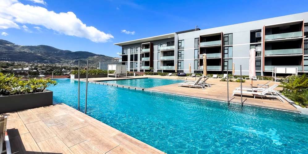 Apartment 1BR in Escazu Village - Private Terrace - Pool Access Ready