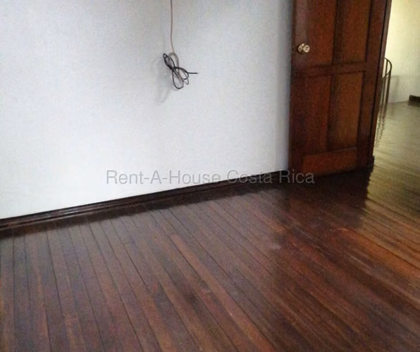 Venta casa 3 habitaciones con patio amplio y doble acceso #26-1529 GS - Imagen 3