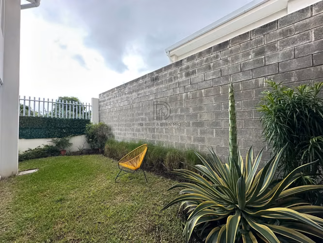 Casa Premium en Alquiler en La Arboleda Belén | 3 Habitaciones | Patio Amplio | Amenidades Top - Imagen 11