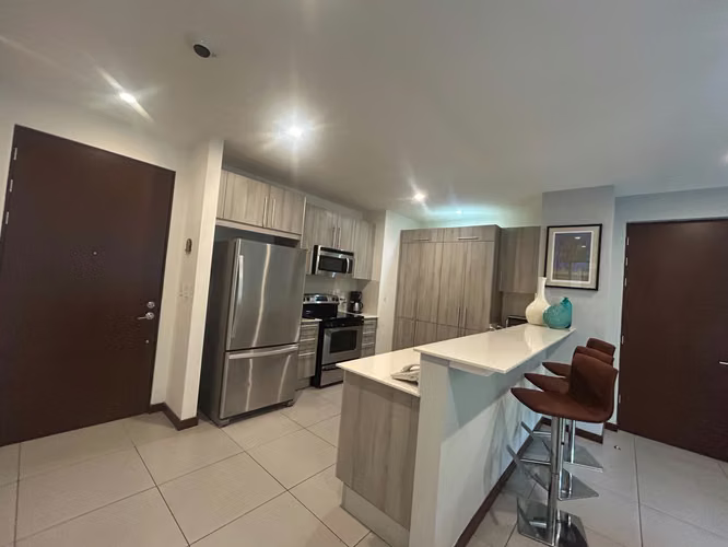 Alquiler de Apartamento amueblado Distrito Cuatro, Escazu, San José