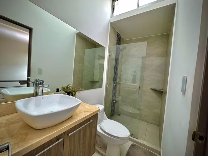 Venta Casa en Condominio en Heredia | 2 Habitaciones | Amenidades Premium - Imagen 7