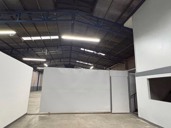 Alquiler de bodega en Tibás - Imagen 6