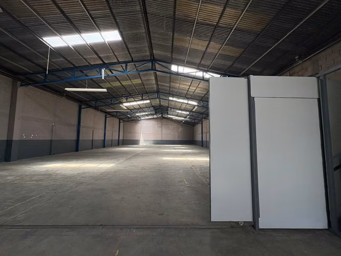 Alquiler de bodega en Tibás - Imagen 7