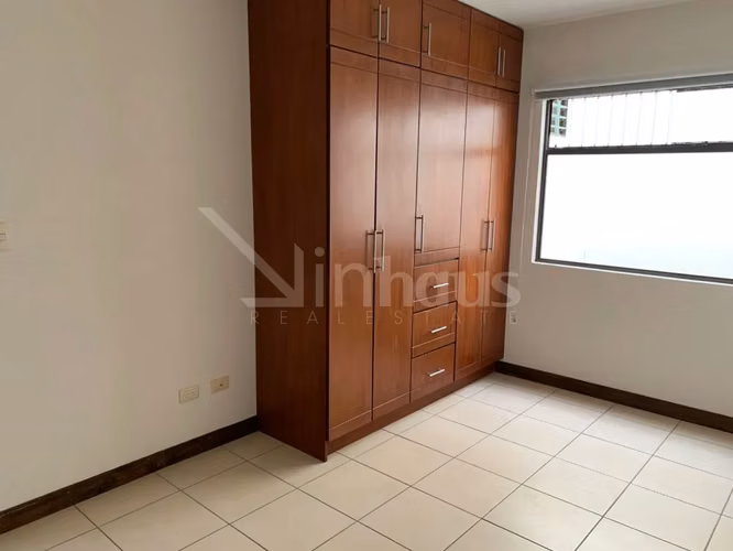 Casa de dos plantas en condominio privado de solo 6 unidades PINARES id 42696 - Imagen 6