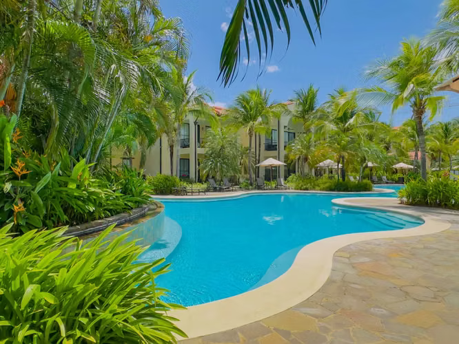Pacifico Townhouse 101 | 4 hab, 4 banos, garaje | La vida es mejor con Beach Club - Imagen 6