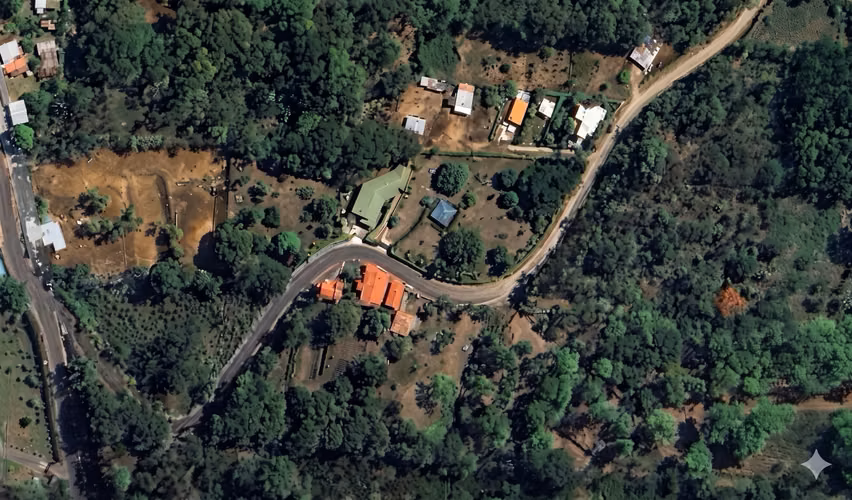 Venta de Terreno - Florencia | Con Rancho y Vista al Volcán - Imagen 2