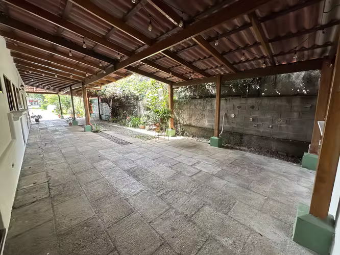 Local Comercial en Santa Ana - Imagen 12