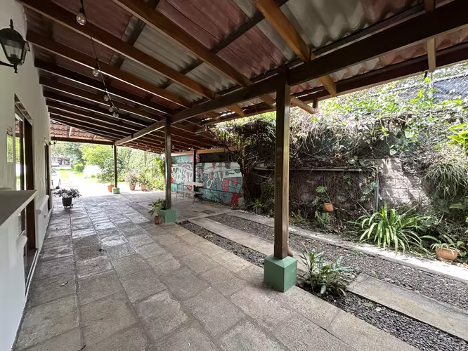 Local Comercial en Santa Ana - Imagen 6
